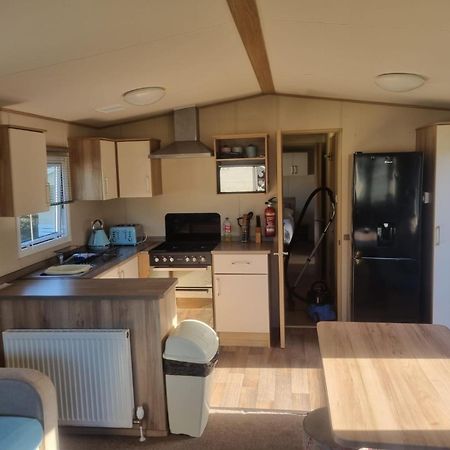Newquay Bay Porth Caravan - 6 Berth المظهر الخارجي الصورة