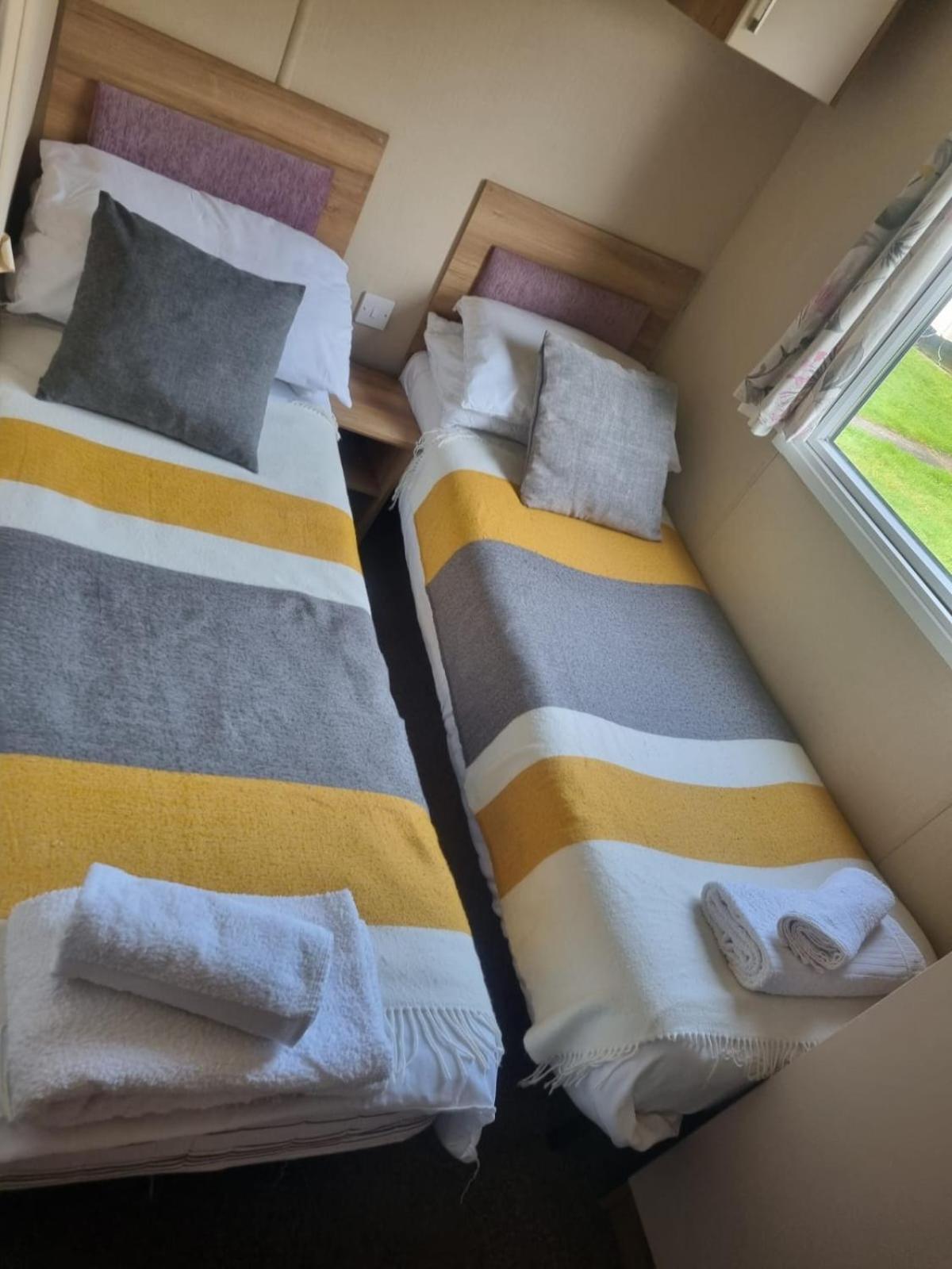 Newquay Bay Porth Caravan - 6 Berth المظهر الخارجي الصورة